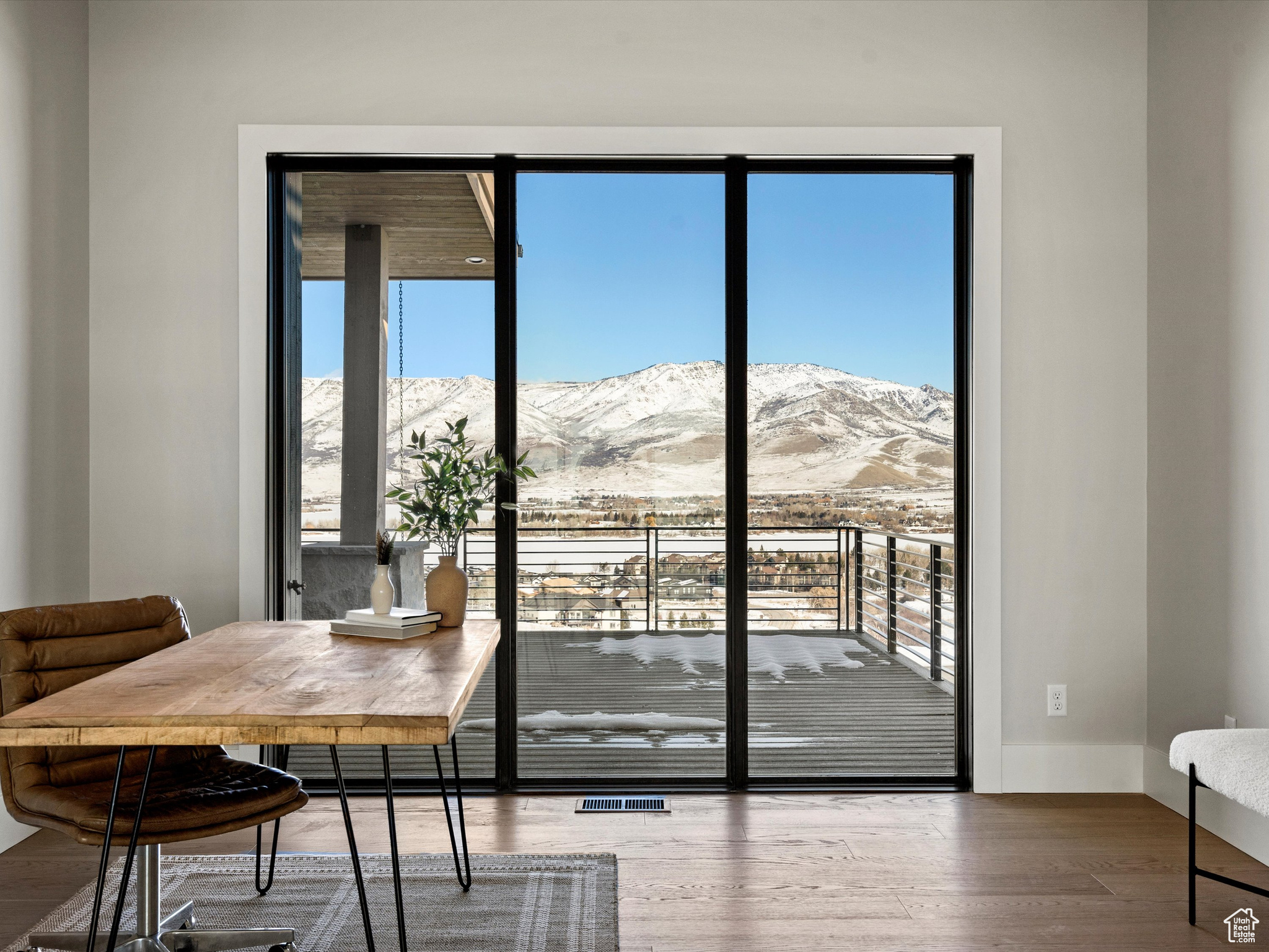 6251 E Legacy Dr, Huntsville, Utah image 10