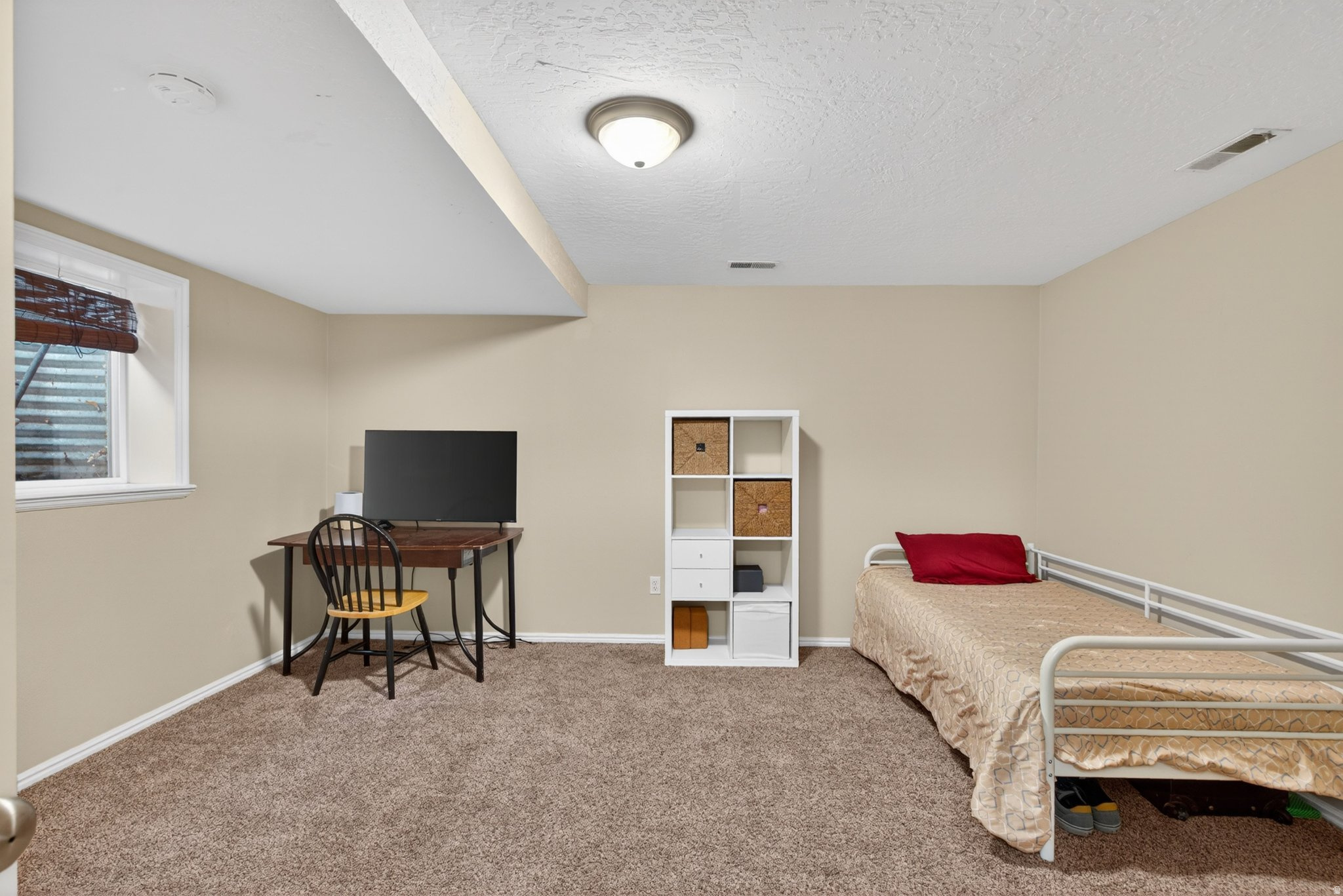 PINEVIEW CONDOMINIUM - Residential