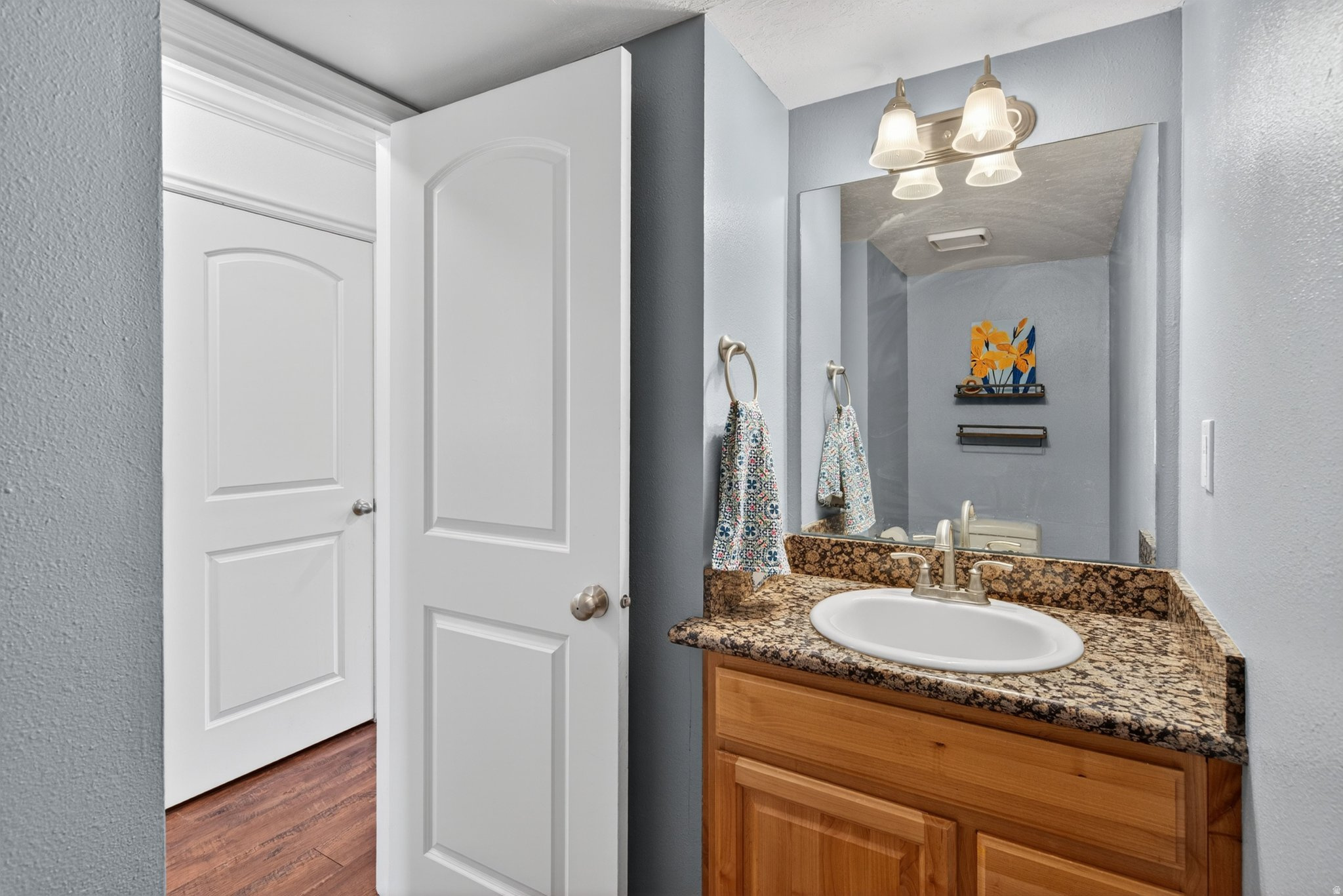 PINEVIEW CONDOMINIUM - Residential