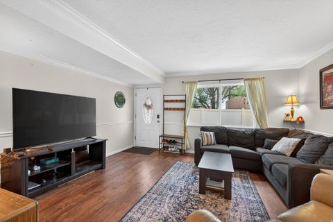 Tiny photo for 146 E 100 S #4, Bountiful, UT 84010 (MLS # 2155167)