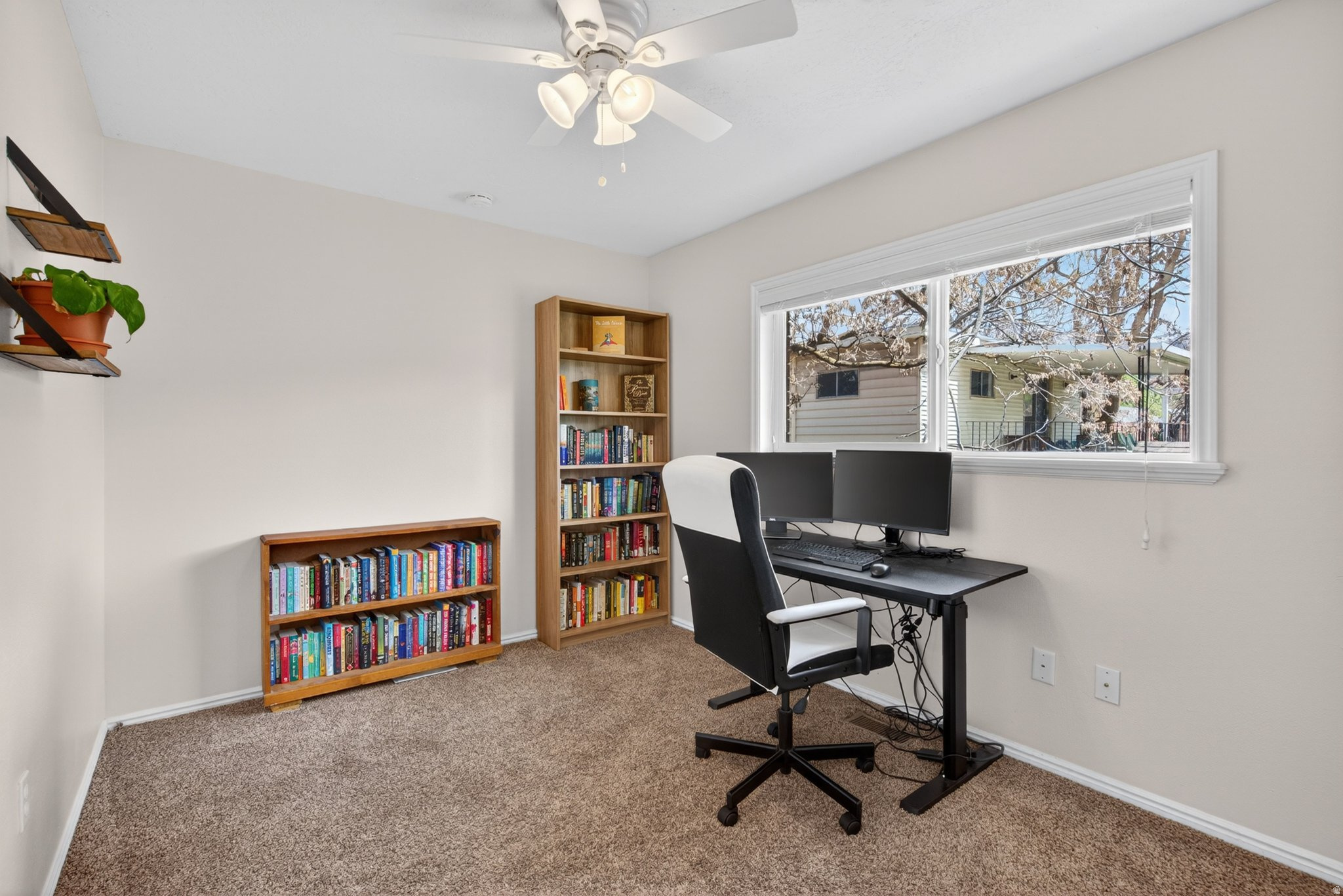 PINEVIEW CONDOMINIUM - Residential