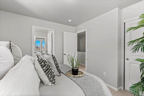 Tiny photo for 338 N BROADWAY DR #1018, Saratoga Springs, UT 84045 (MLS # 2102300)