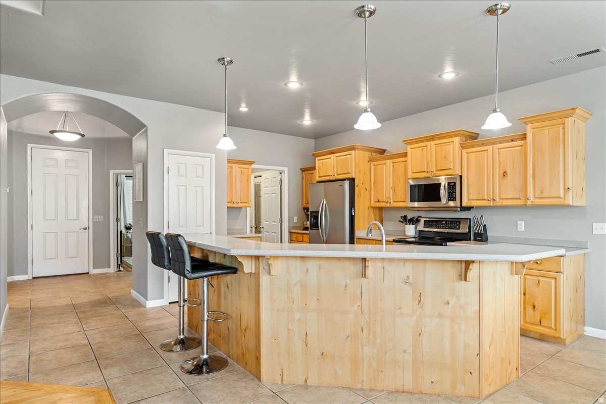 RIVER CREST TH 1 - Residential