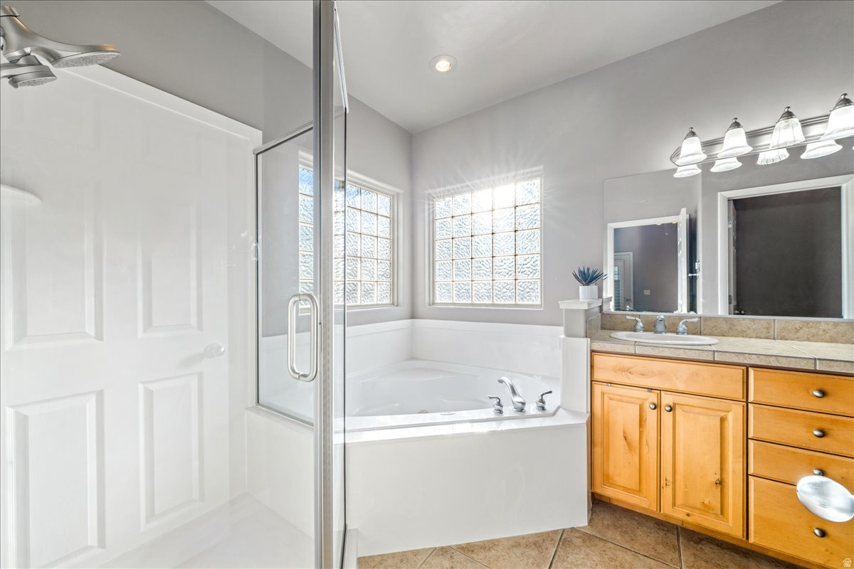 RIVER CREST TH 1 - Residential