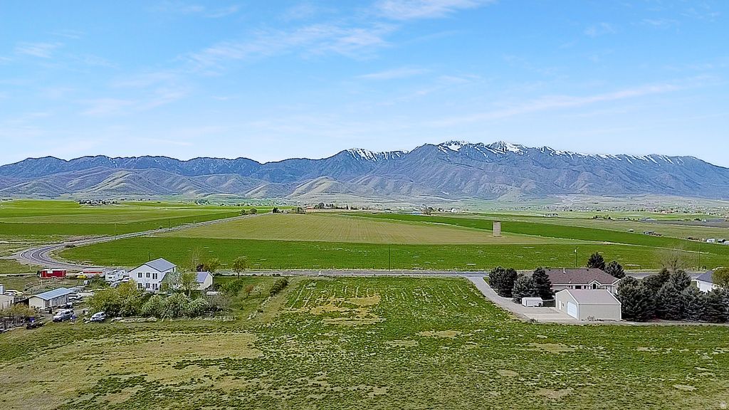 Photo of 6520 S 1800 W #4, Hyrum, UT 84319 (MLS # 2151614)