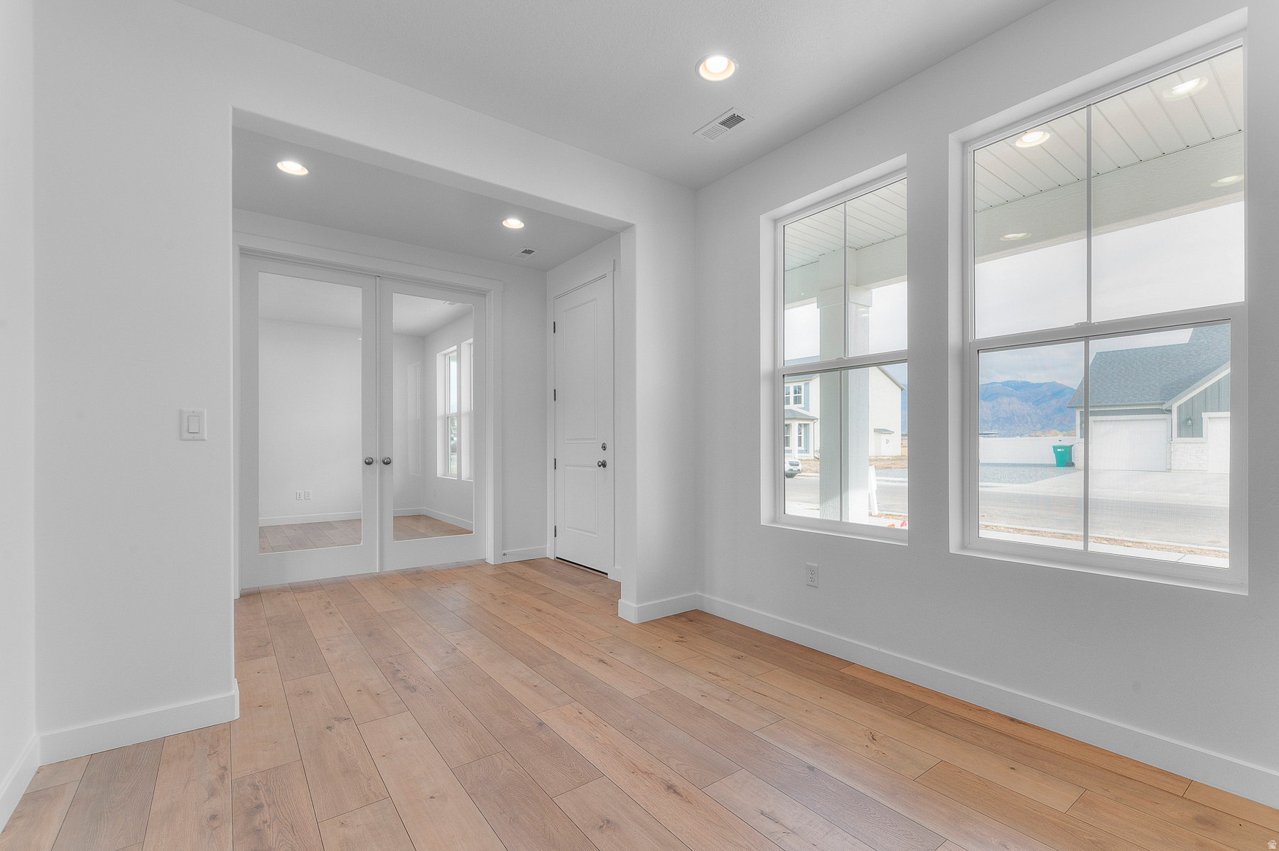 FAIRHAVEN 410 - Residential