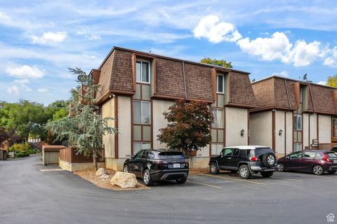 Tiny photo for 5420 S WILLOW LANE LN E #D, Murray, UT 84107 (MLS # 2114738)