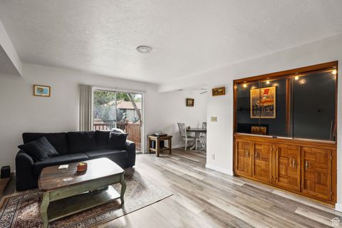 Tiny photo for 5420 S WILLOW LANE LN E #D, Murray, UT 84107 (MLS # 2114738)
