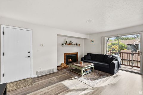 Tiny photo for 5420 S WILLOW LANE LN E #D, Murray, UT 84107 (MLS # 2114738)