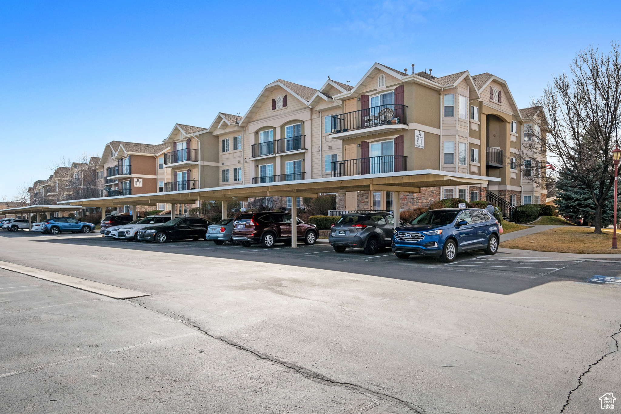 6828 S Clayton Way #9, West Jordan, Utah image 31