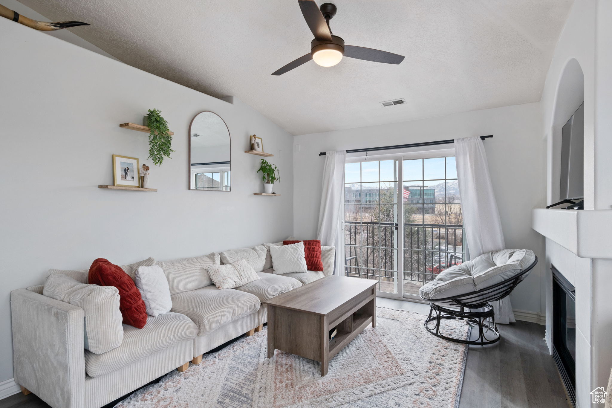 6828 S Clayton Way #9, West Jordan, Utah image 2