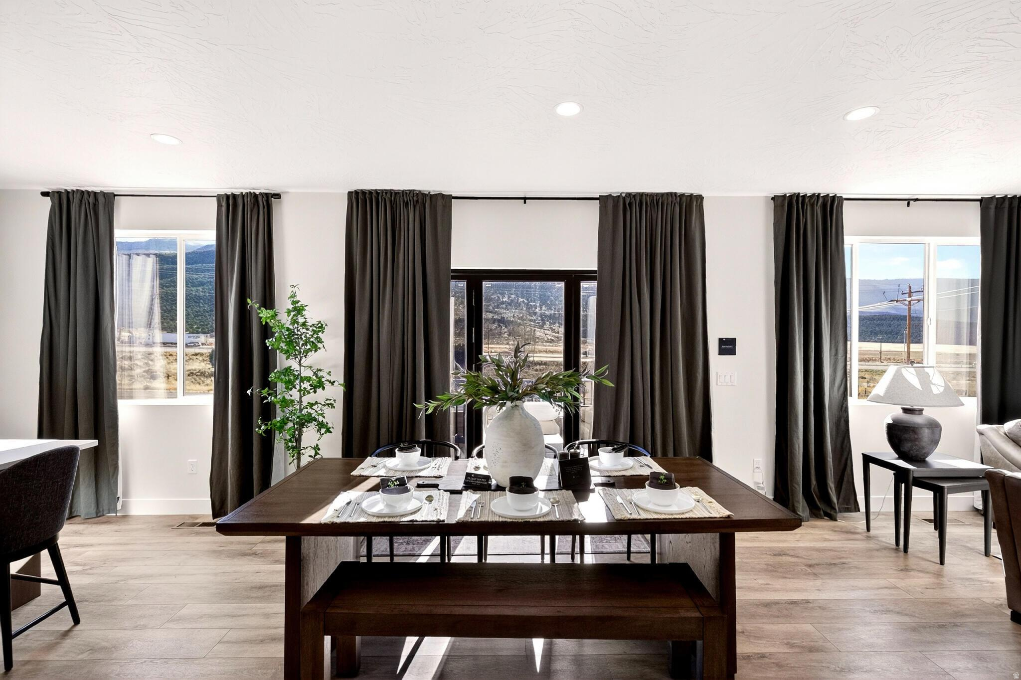 BLACK SAGE - Residential