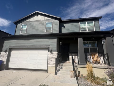 Photo of 557 E HEARTH LN, Eagle Mountain, UT 84005 (MLS # 2189461)