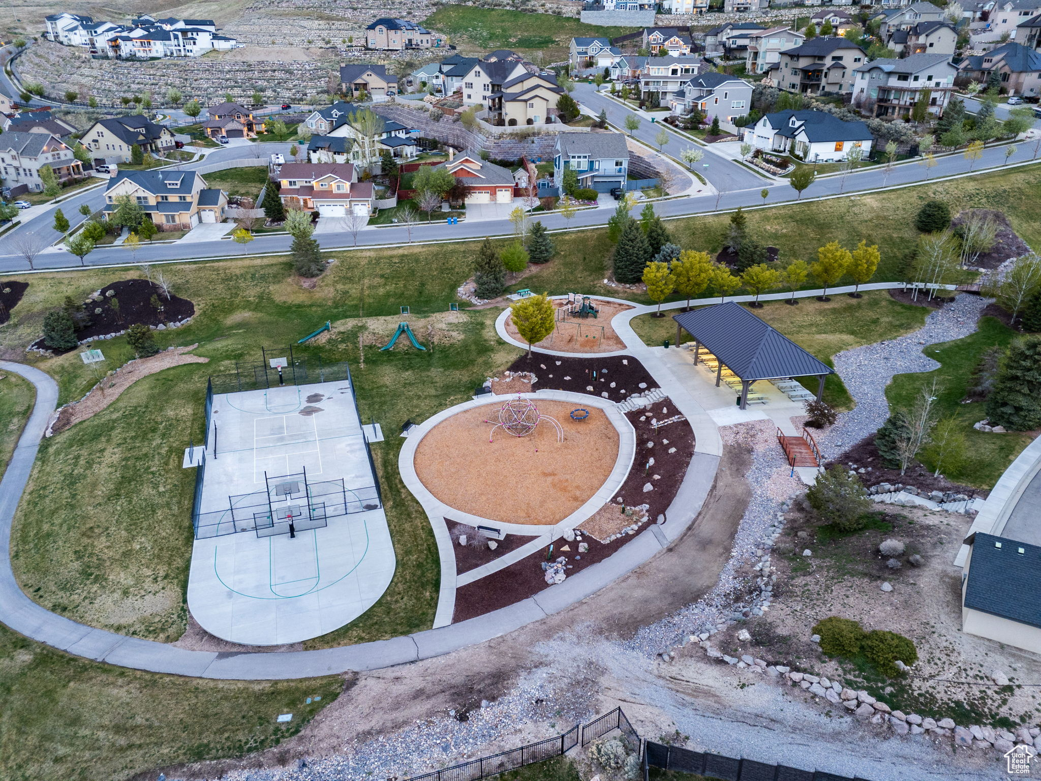 2696 W Red Robin Ct, Lehi, Utah image 32