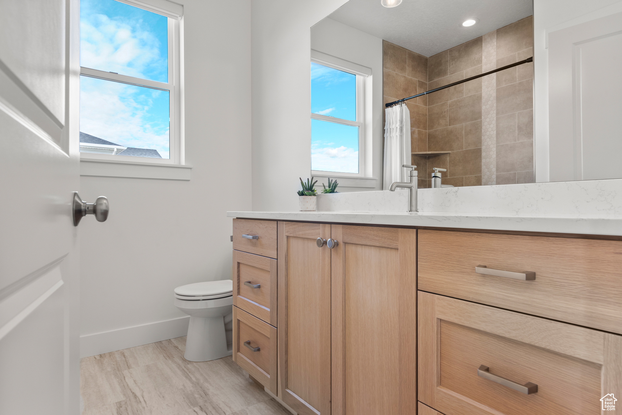 FREEMAN FARMS - Residential