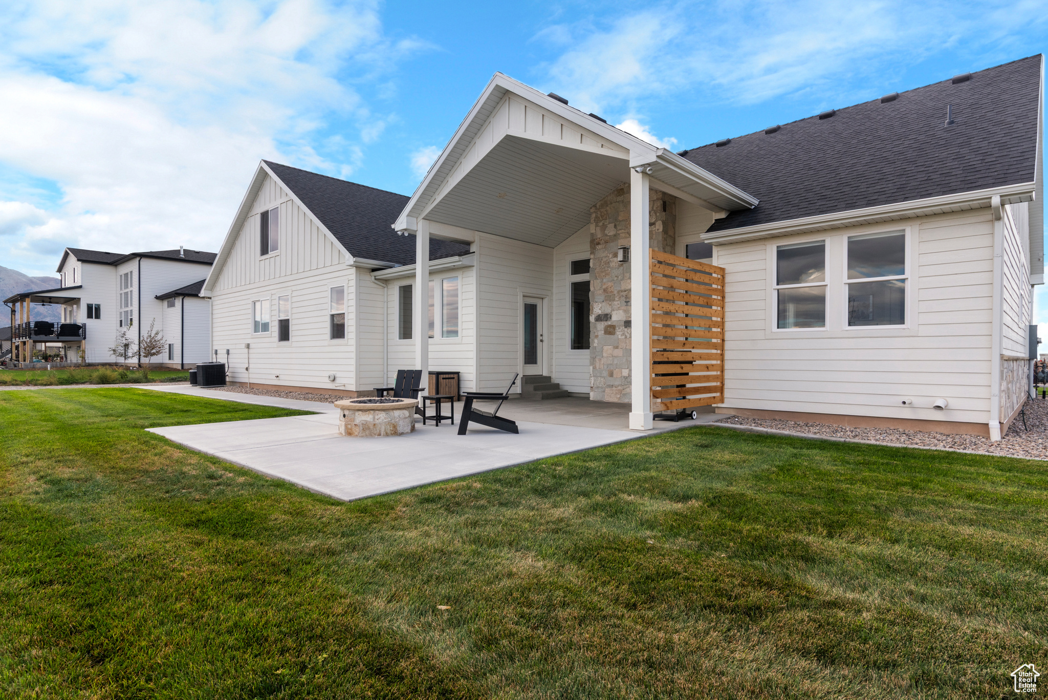 FREEMAN FARMS - Residential