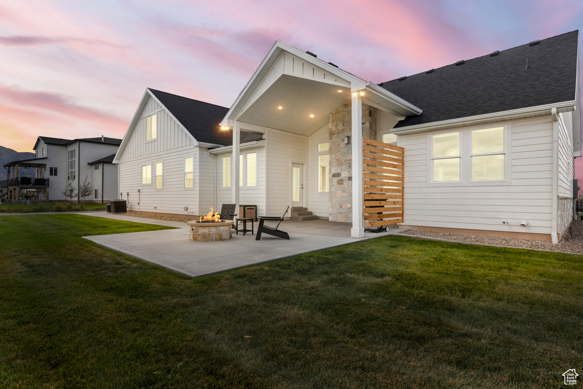 FREEMAN FARMS - Residential