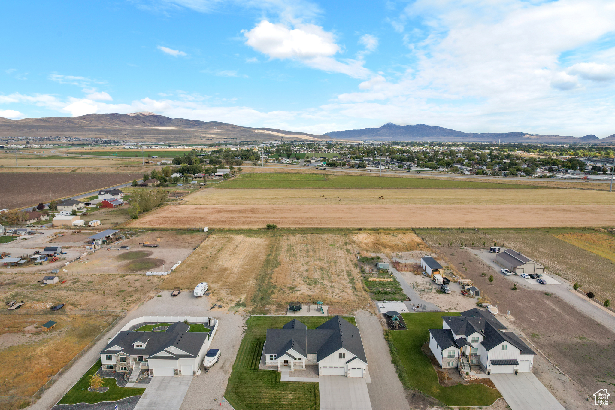 FREEMAN FARMS - Residential