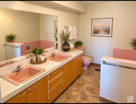 Tiny photo for 4539 S COUNTRY VIEW DR E, South Ogden, UT 84403 (MLS # 2192863)