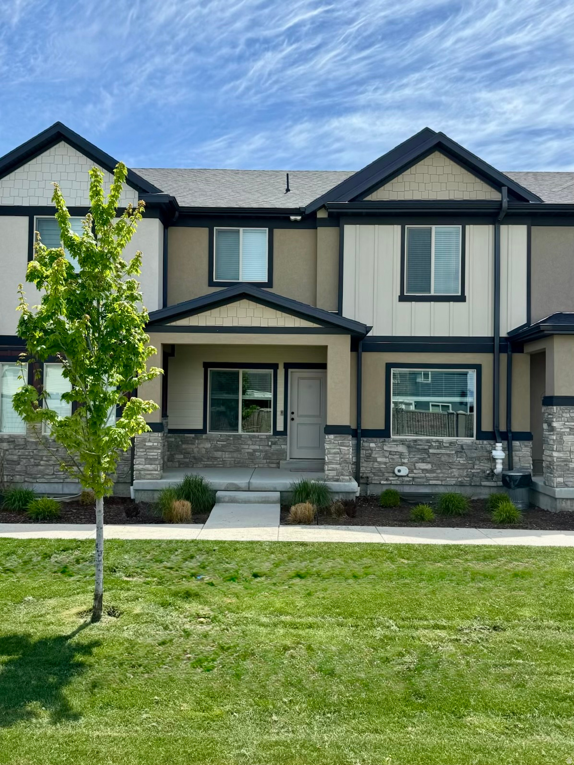 LEGACY TOWNHOMES - Residential
