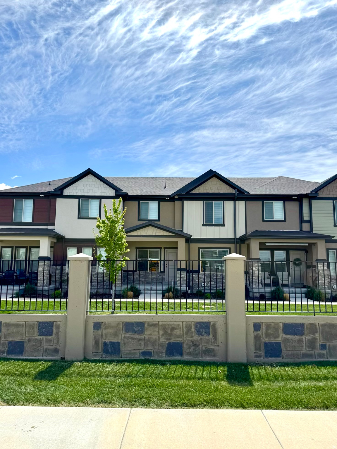 LEGACY TOWNHOMES - Residential