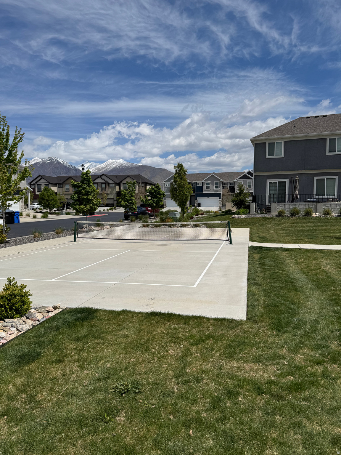 LEGACY TOWNHOMES - Residential
