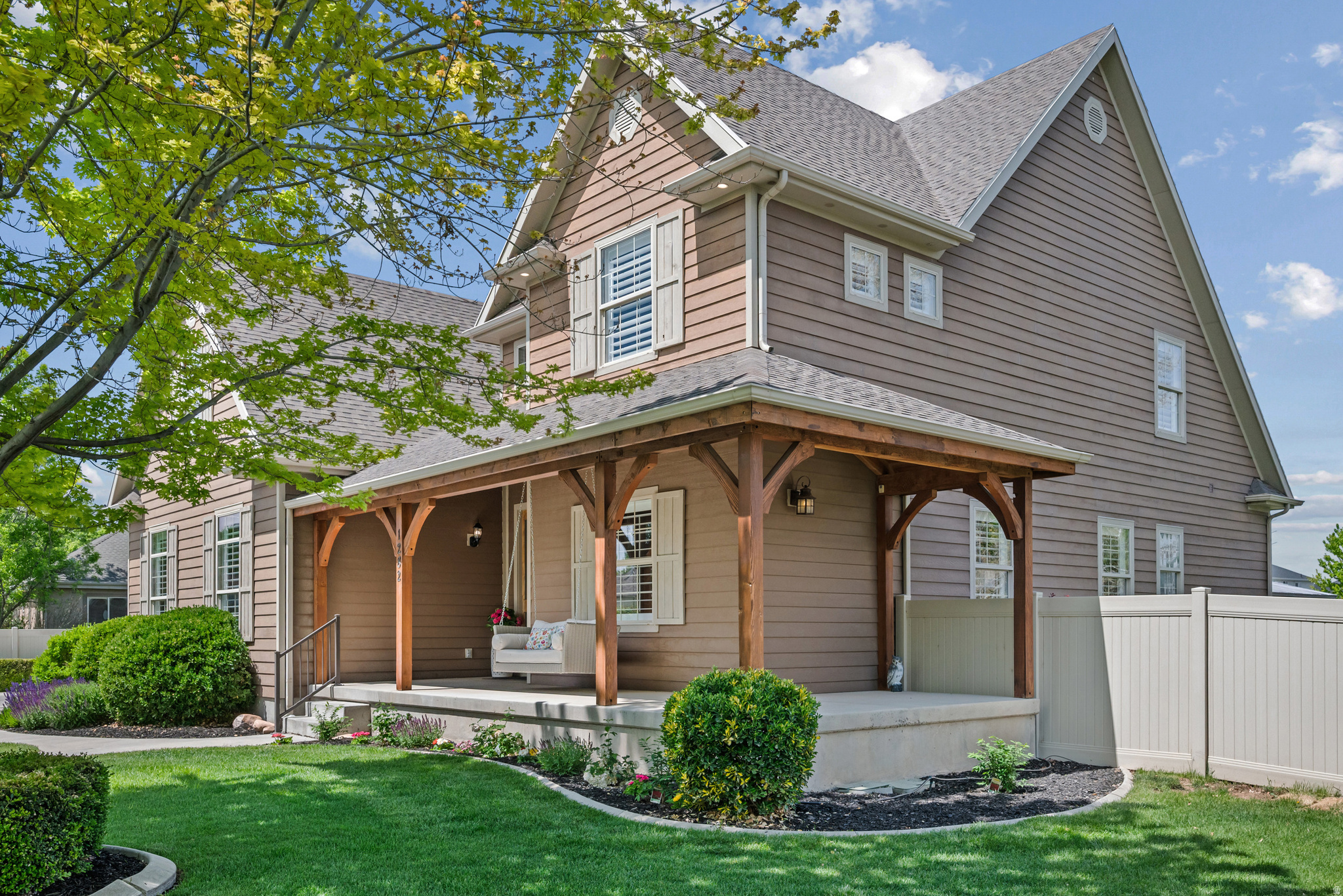 QUAIL HOLLOW - Residential