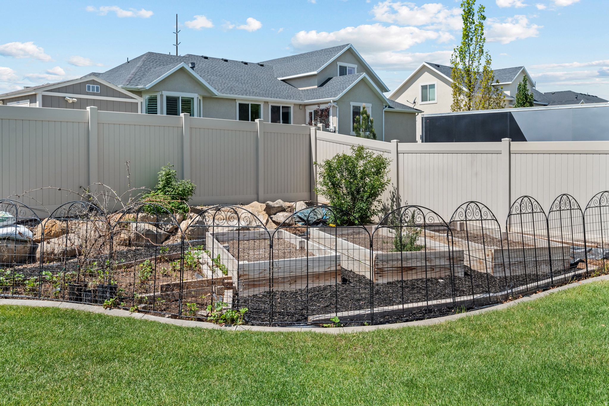 QUAIL HOLLOW - Residential