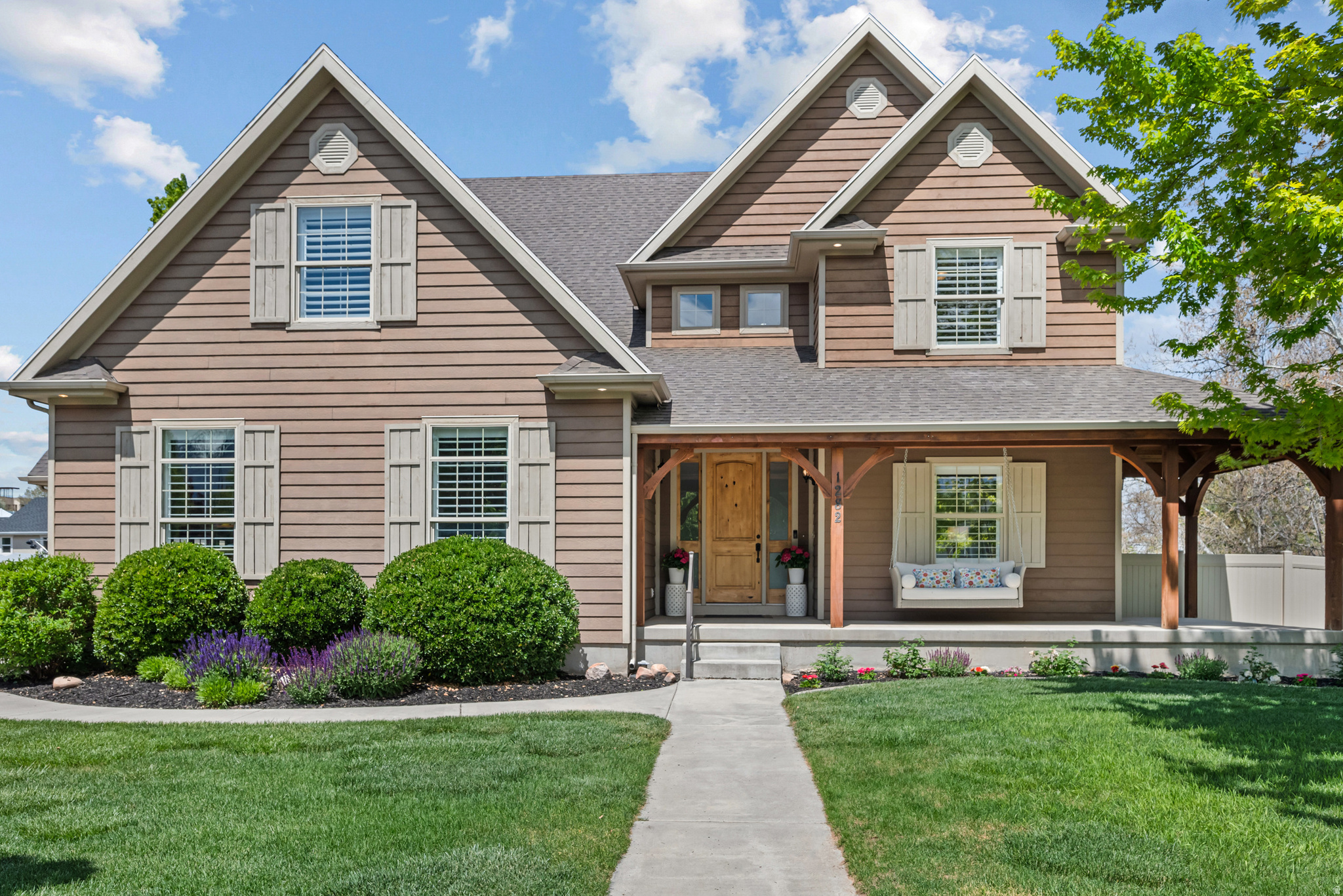 QUAIL HOLLOW - Residential