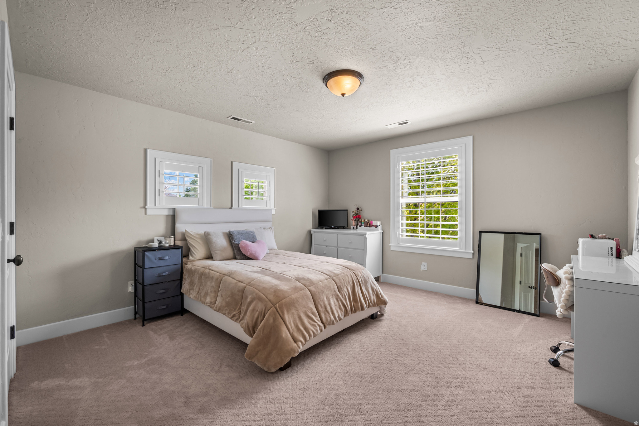 QUAIL HOLLOW - Residential