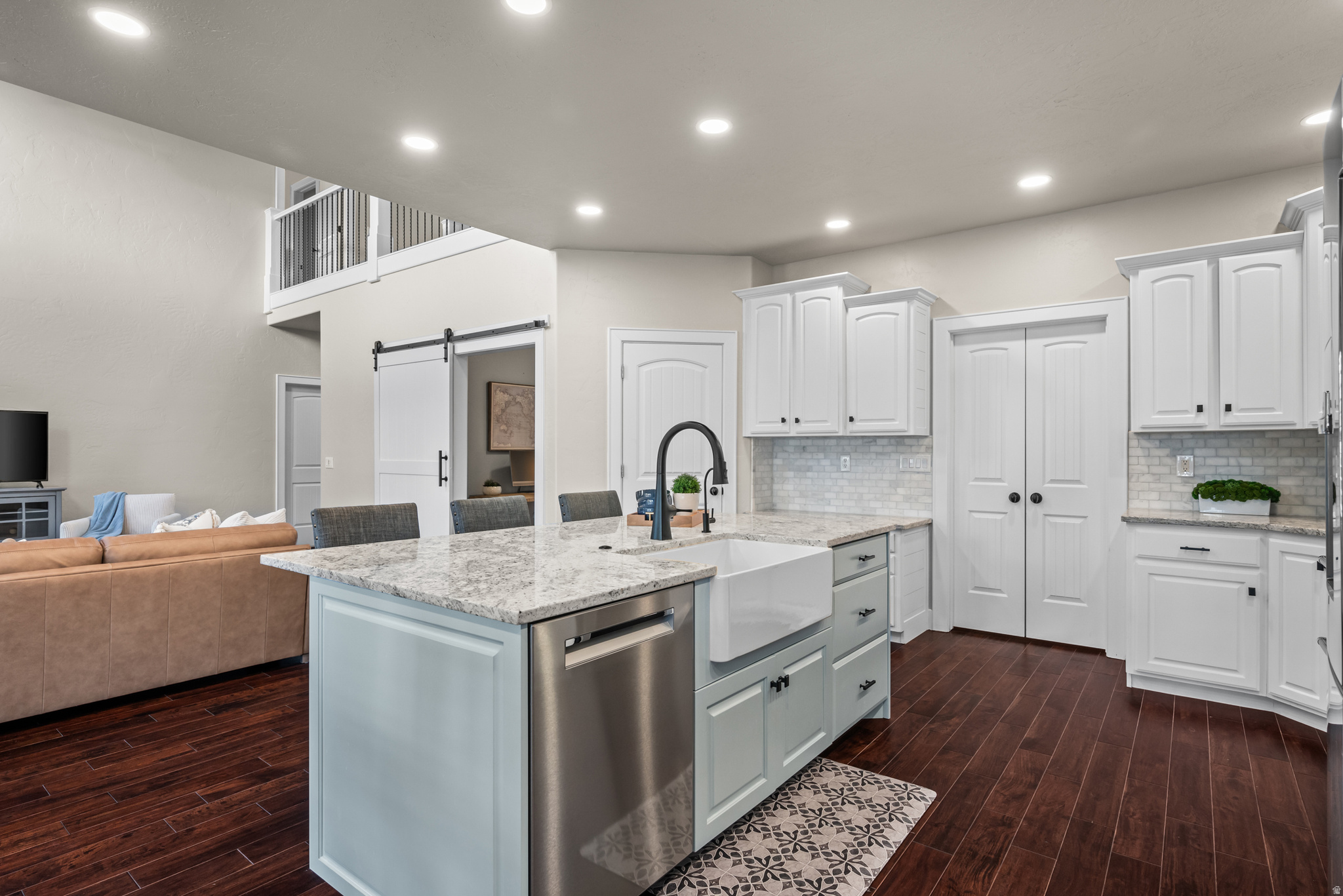 QUAIL HOLLOW - Residential