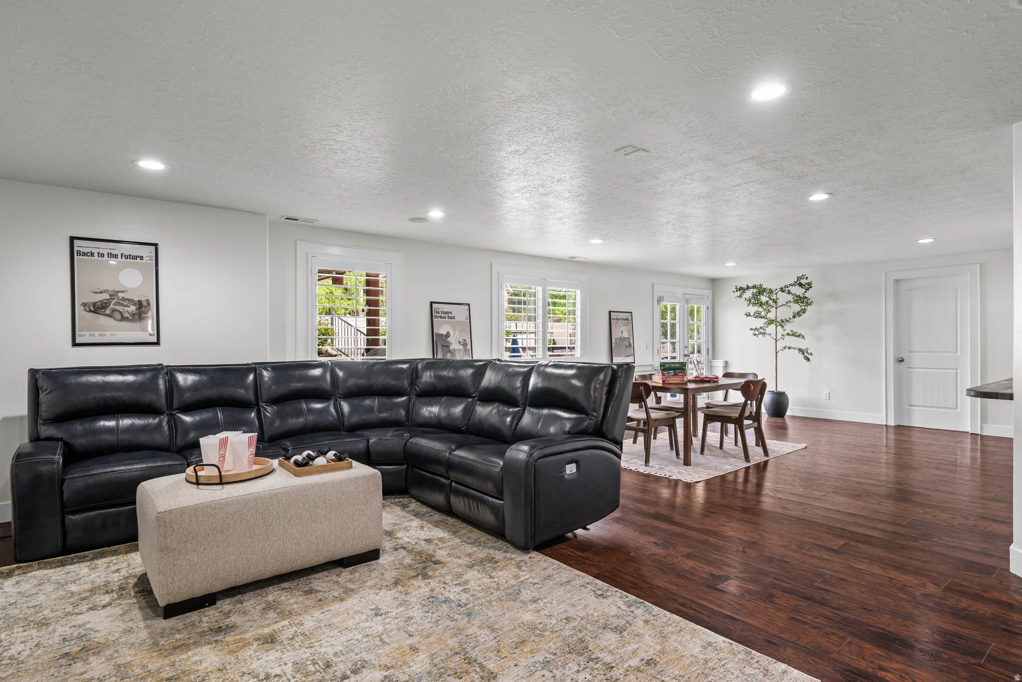QUAIL HOLLOW - Residential