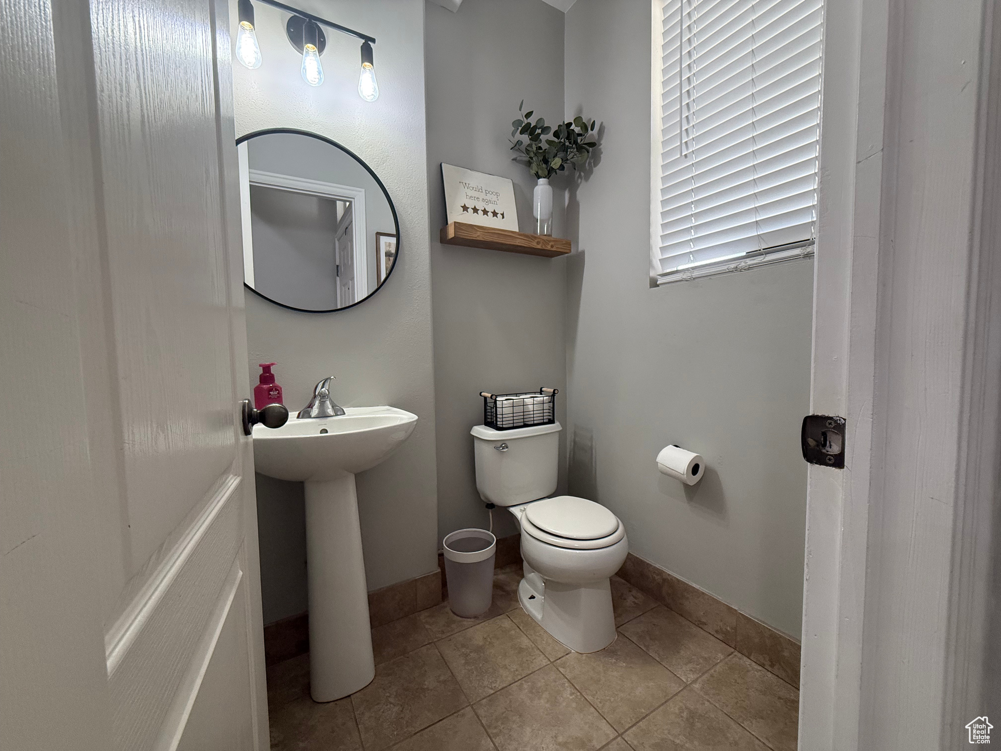 VINTAGE ON THE BLUFFS - Residential
