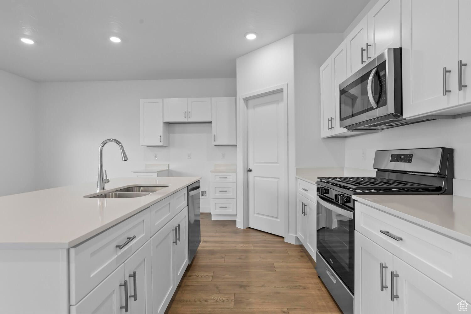 LONG VALLEY - Residential