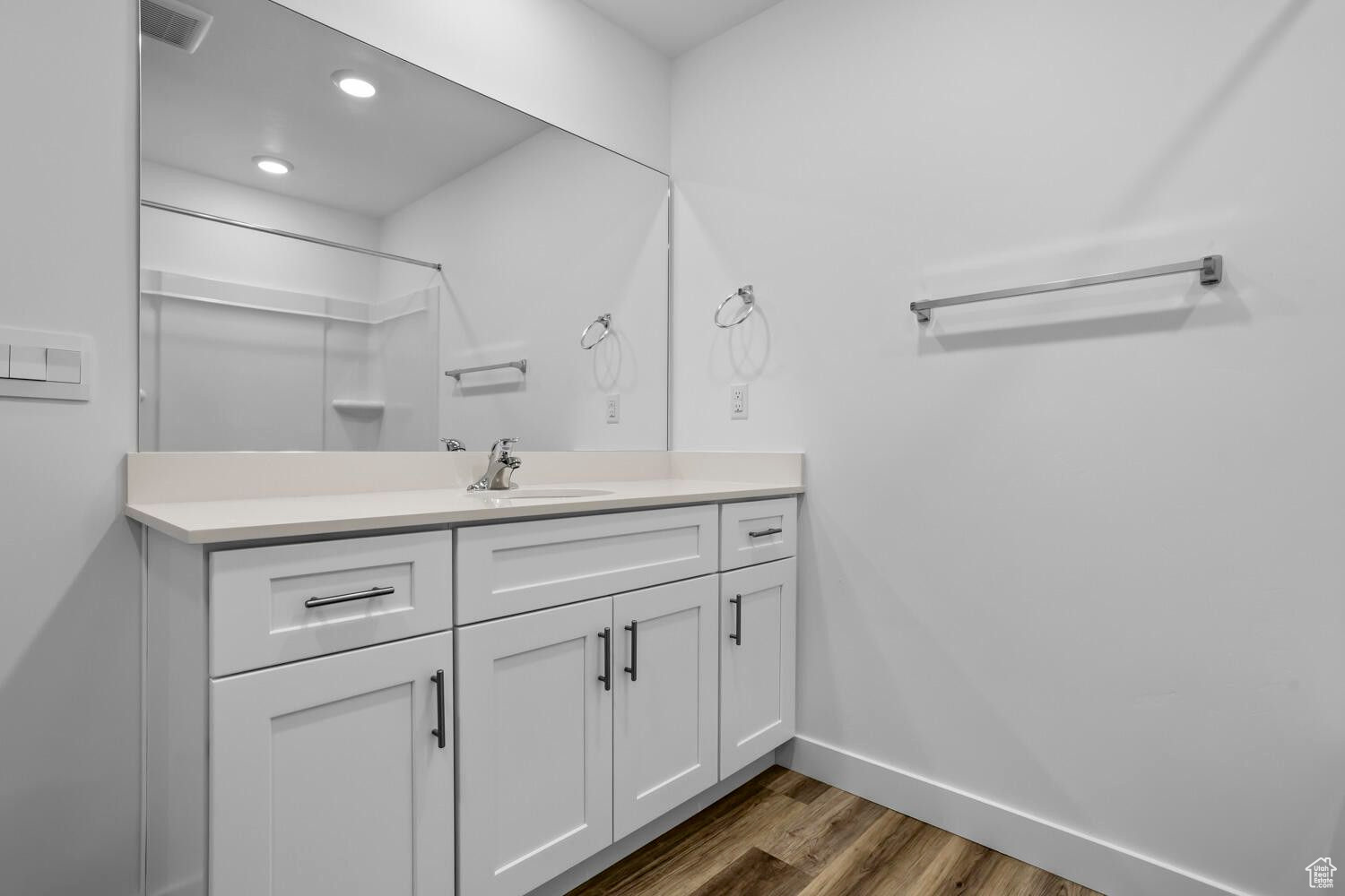 LONG VALLEY - Residential