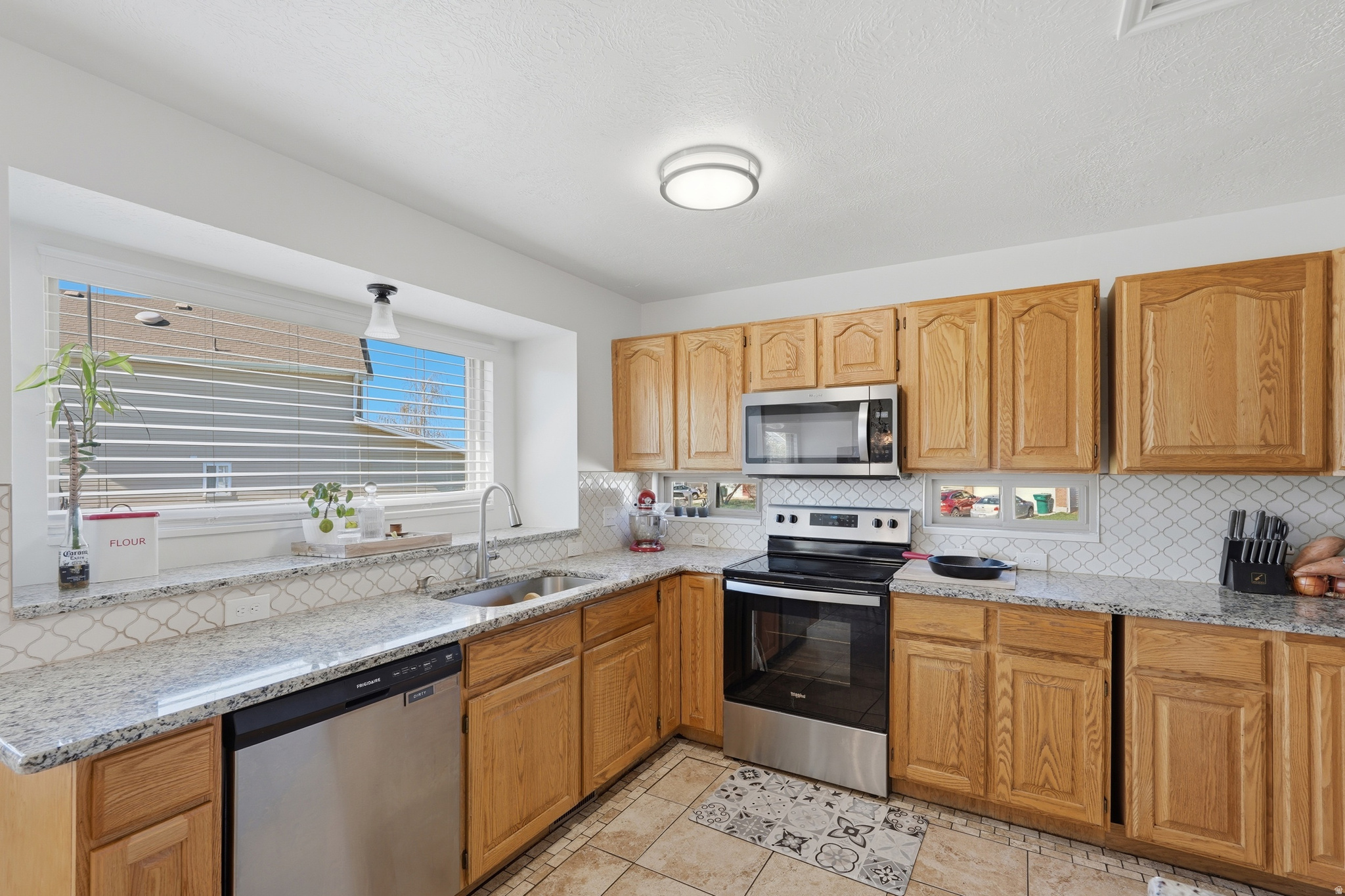 RIDGE SUB - Residential