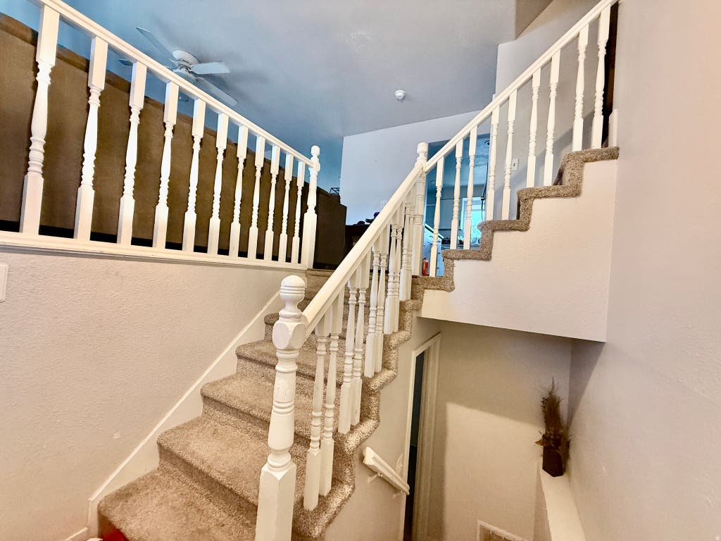 Photo of 284 N 500 W, Clearfield, UT 84015 (MLS # 2179154)