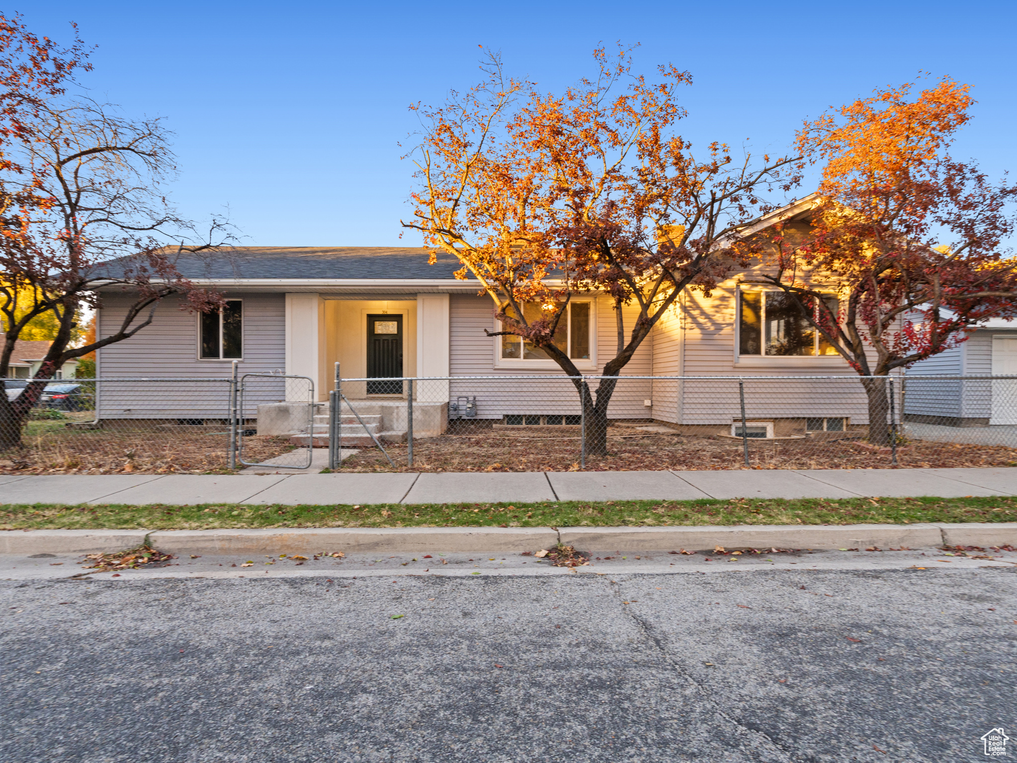 304 Goddard St, Ogden, Utah image 2