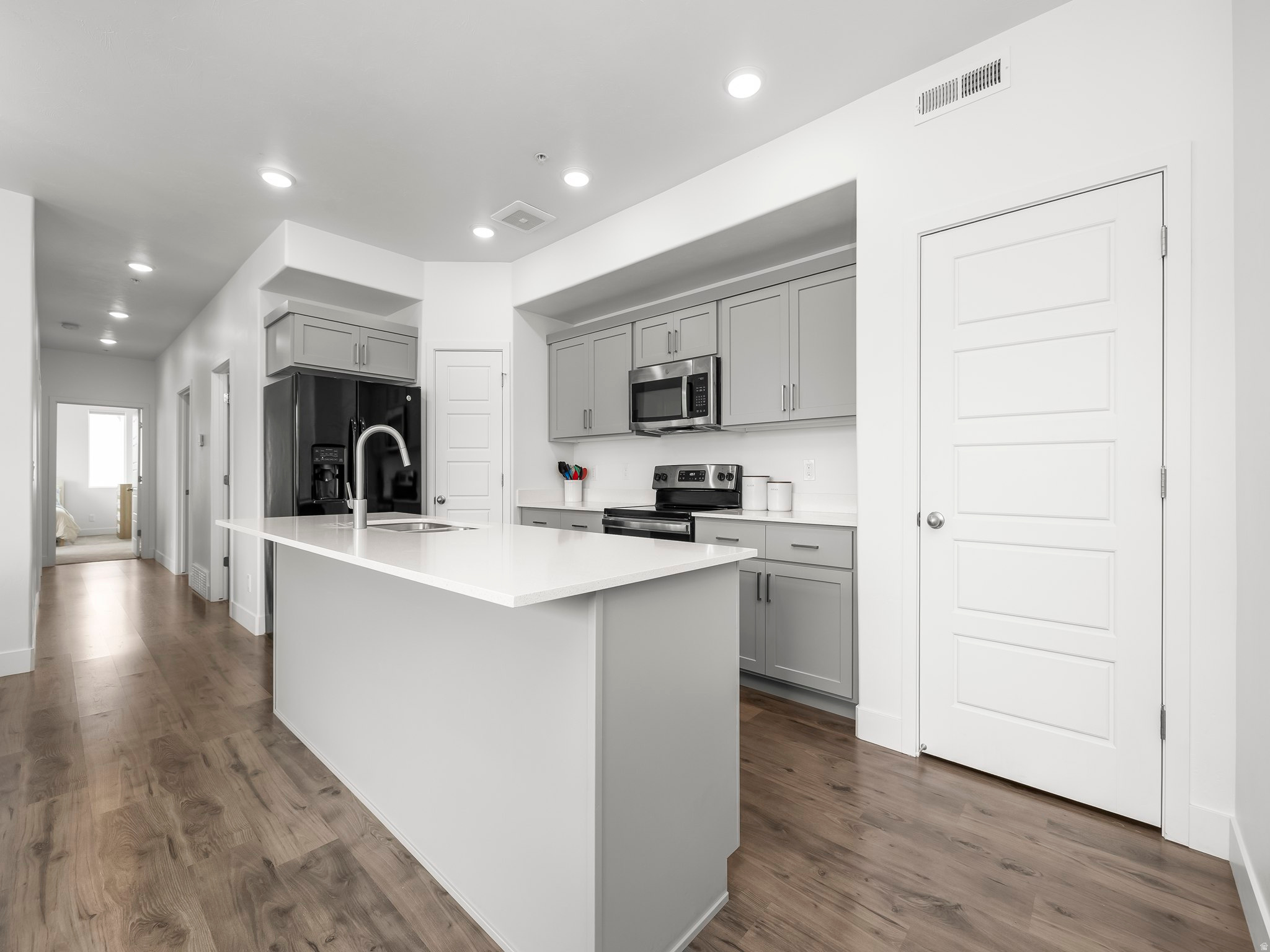 ROCKWELL RANCH - Residential