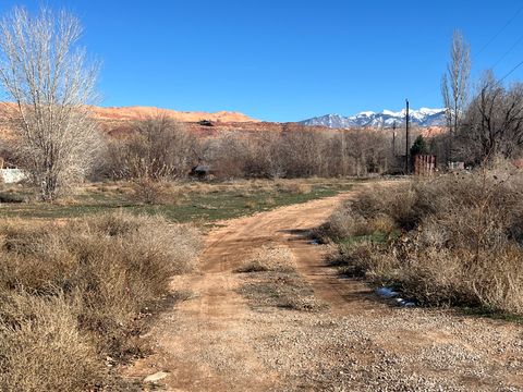 Vacant Land For Sale - 661 S 400<br/> Grand County, Moab, UT 84532