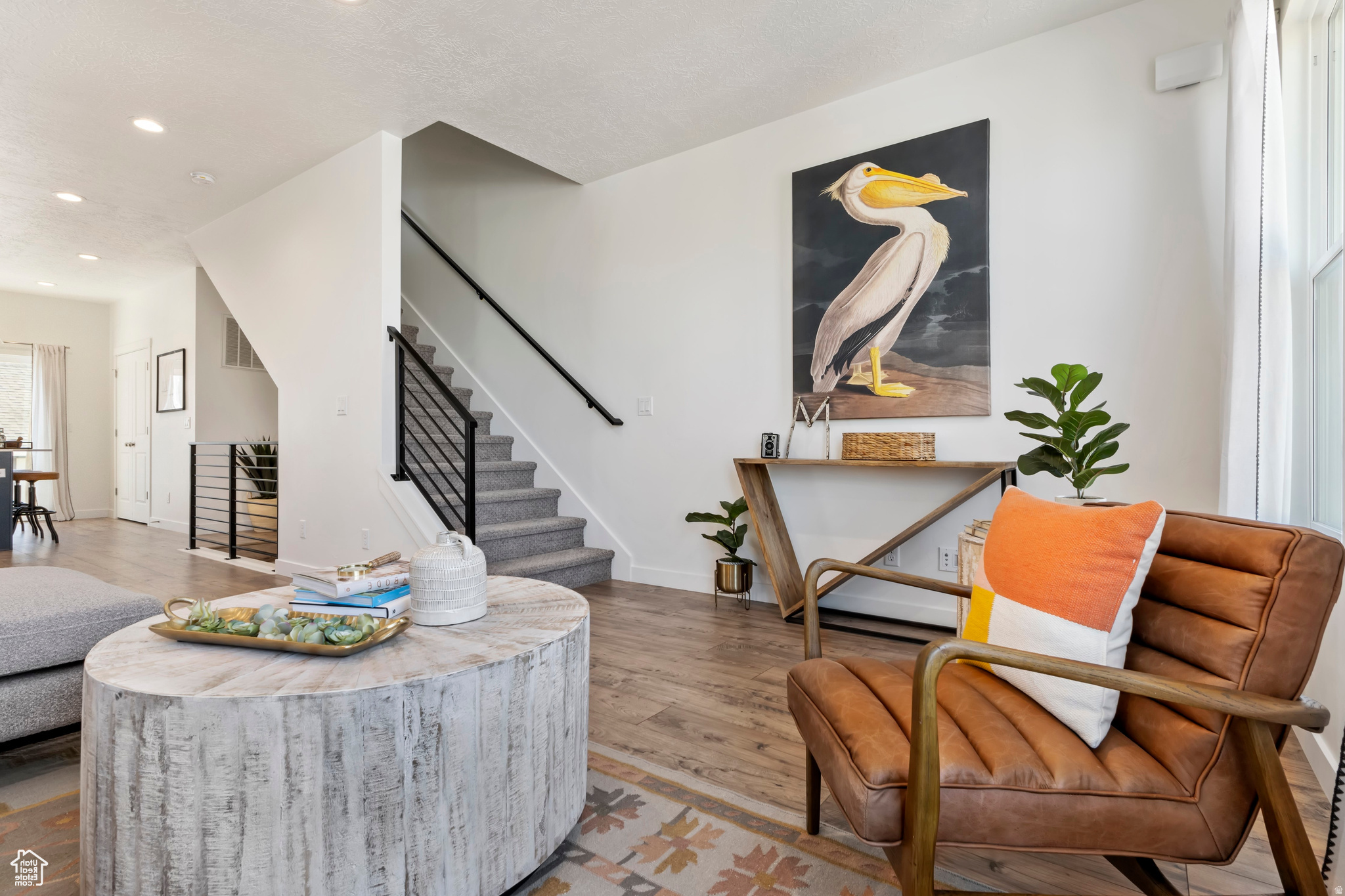 BEACON POINTE - Residential