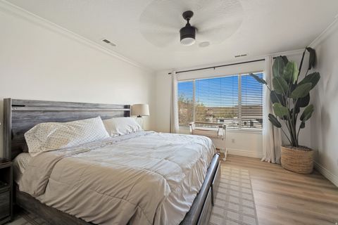 Tiny photo for 824 W SOUTHHAMPTON DR N, North Salt Lake, UT 84054 (MLS # 2147534)