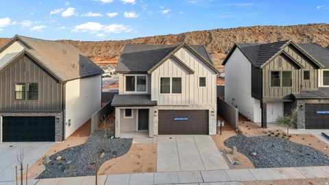 Photo of 1519 SINAWAVA DR #4139, Washington, UT 84780 (MLS # 2141213)