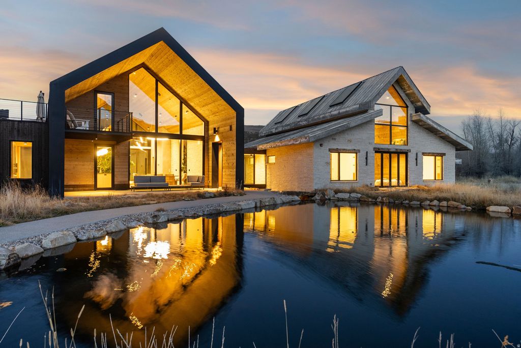 Photo of 6950 N RIVER VALLEY DR, Peoa, UT 84061 (MLS # 2139085)