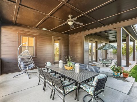 Tiny photo for 10566 S LAKE AVE, South Jordan, UT 84009 (MLS # 2120889)