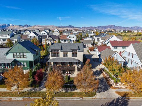 Tiny photo for 10566 S LAKE AVE, South Jordan, UT 84009 (MLS # 2120889)