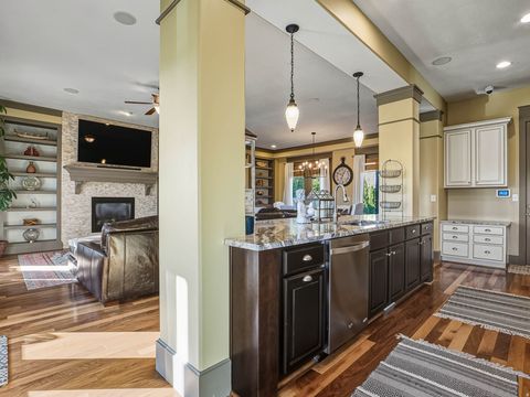 Tiny photo for 10566 S LAKE AVE, South Jordan, UT 84009 (MLS # 2120889)