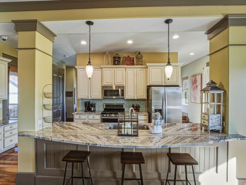 Tiny photo for 10566 S LAKE AVE, South Jordan, UT 84009 (MLS # 2120889)