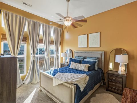 Tiny photo for 10566 S LAKE AVE, South Jordan, UT 84009 (MLS # 2120889)