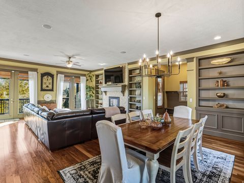 Tiny photo for 10566 S LAKE AVE, South Jordan, UT 84009 (MLS # 2120889)